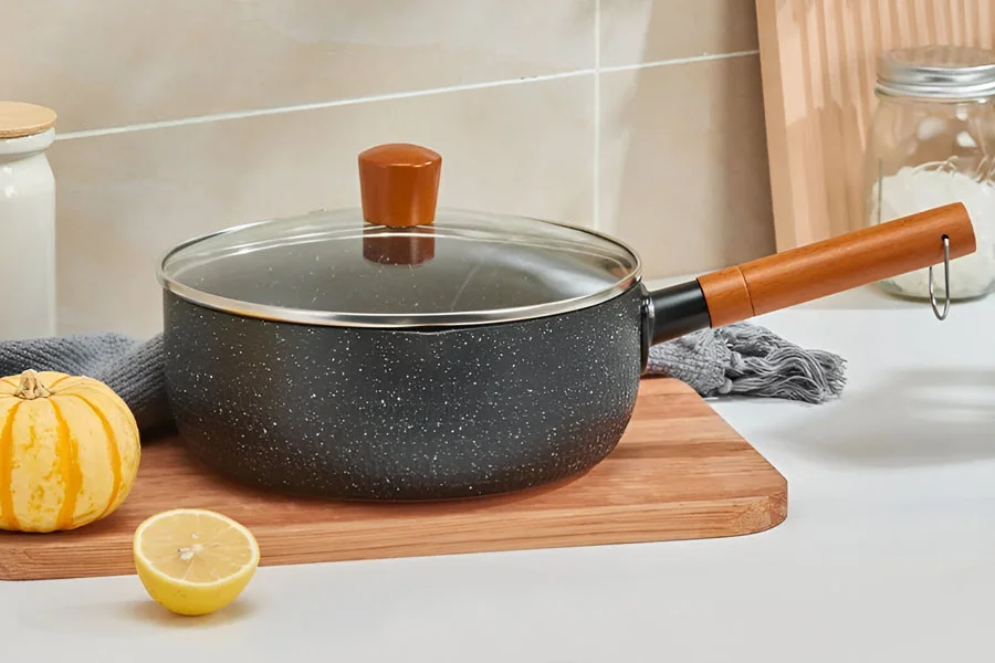 Heavy-duty stockpot